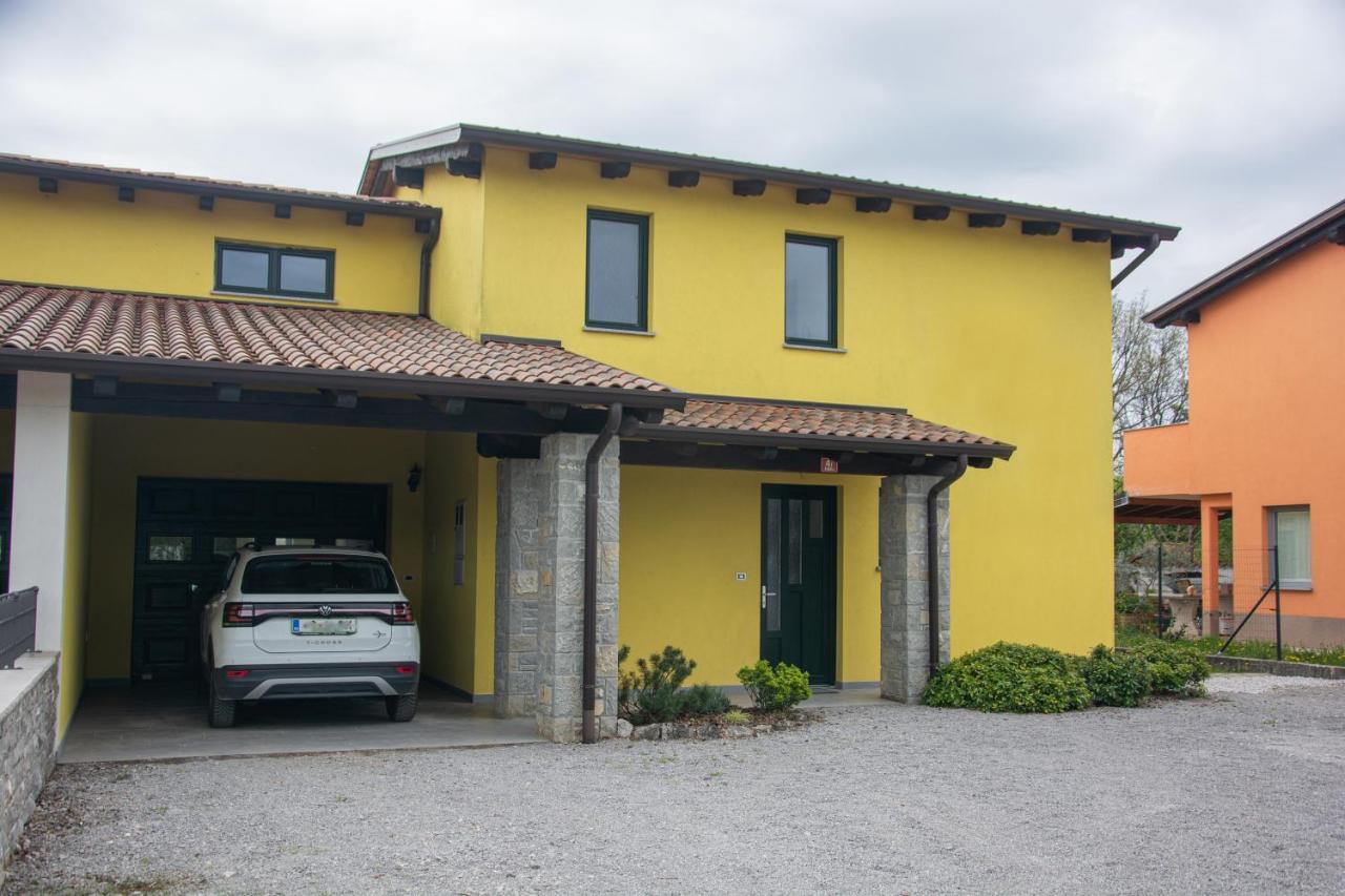 Holiday House Oljka Kobdilj 外观 照片