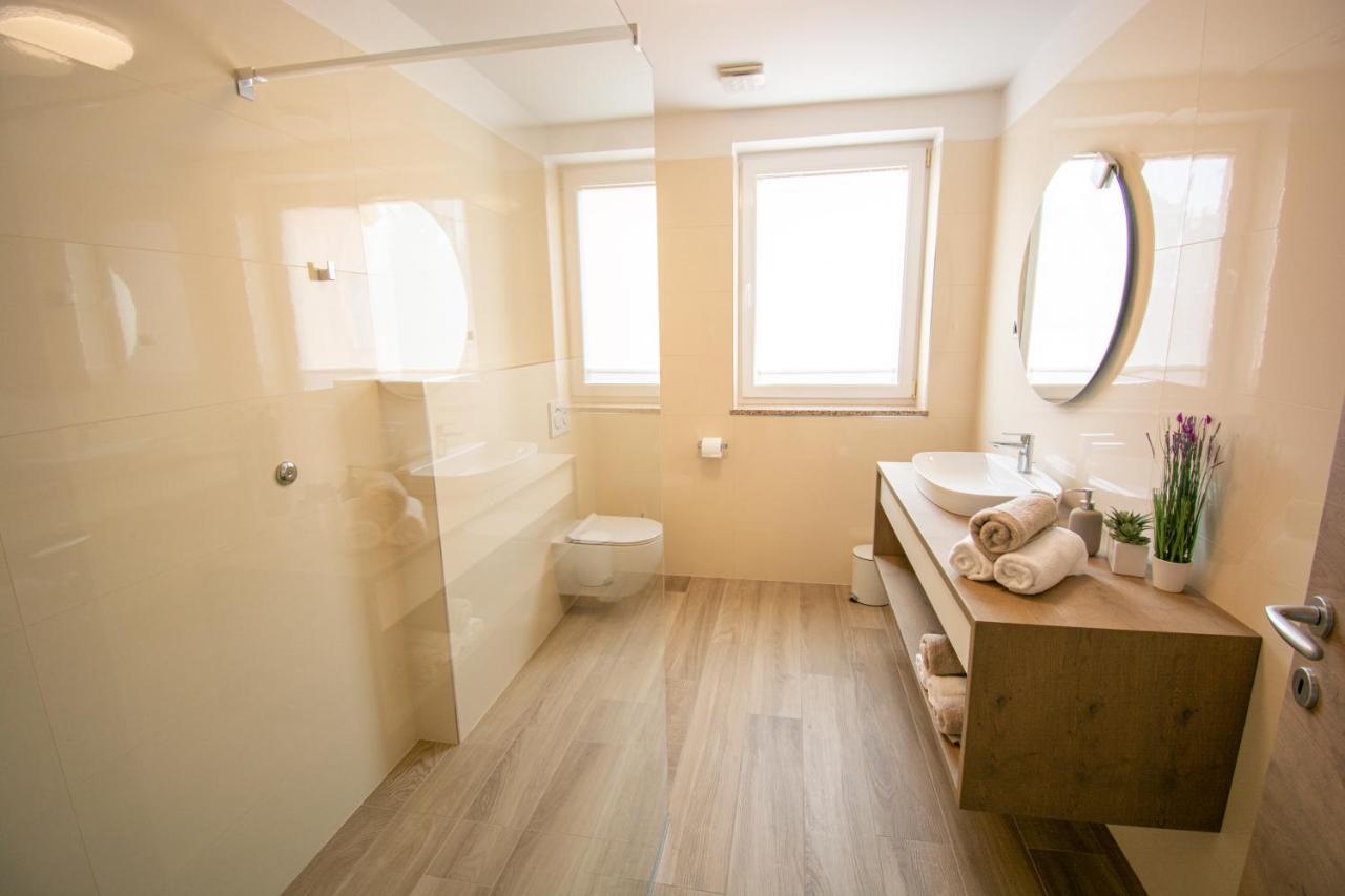 Holiday House Oljka Kobdilj 外观 照片